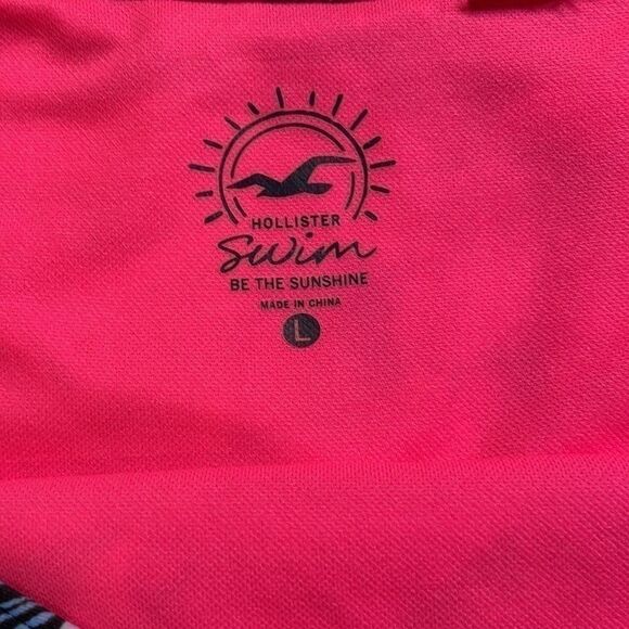 Hollister women’s two piece bathing suit. Tropical print. L/M - Picture 6 of 13